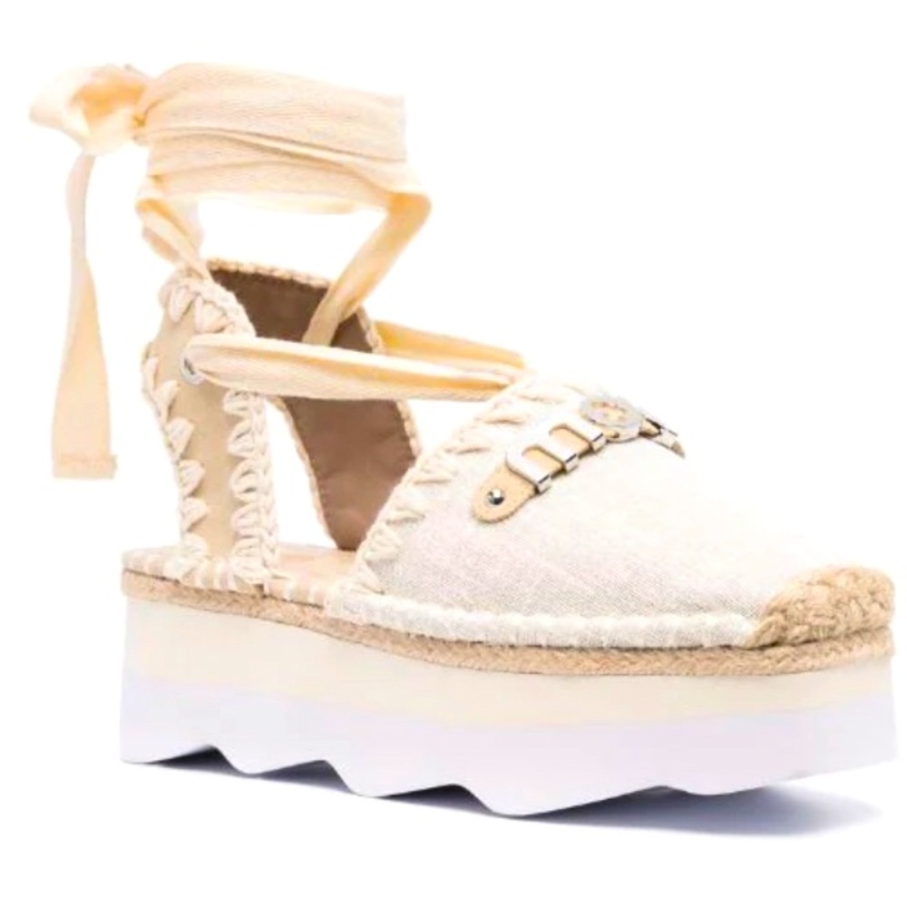 🤩👍🏼Sold🤩👍🏼NIB Authentic MOU Espa Espadrilles Lug Sole Sandals